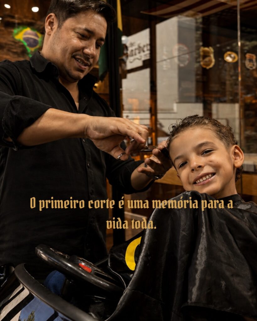 🚘💈 O corte que ele vai lembrar. A experiência que você vai guardar. Tem criança que chega tímida e sai da cadeira...
