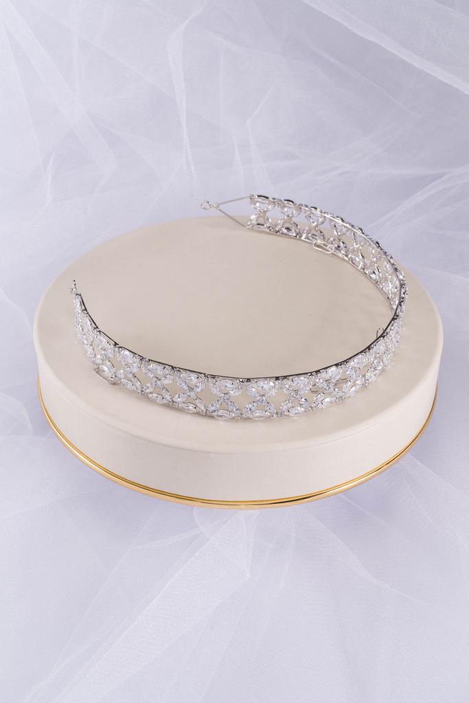 Maria Fernandes Acessorios - tiara fina