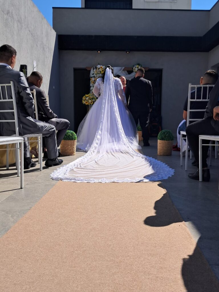 Cerimônia de casamento ao ar livre com assessoria Andréia de Souza