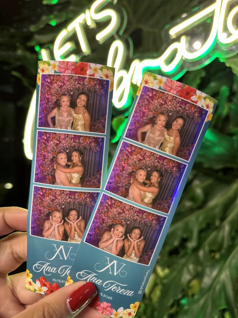 Tiras de fotos impressas e personalizadas do evento