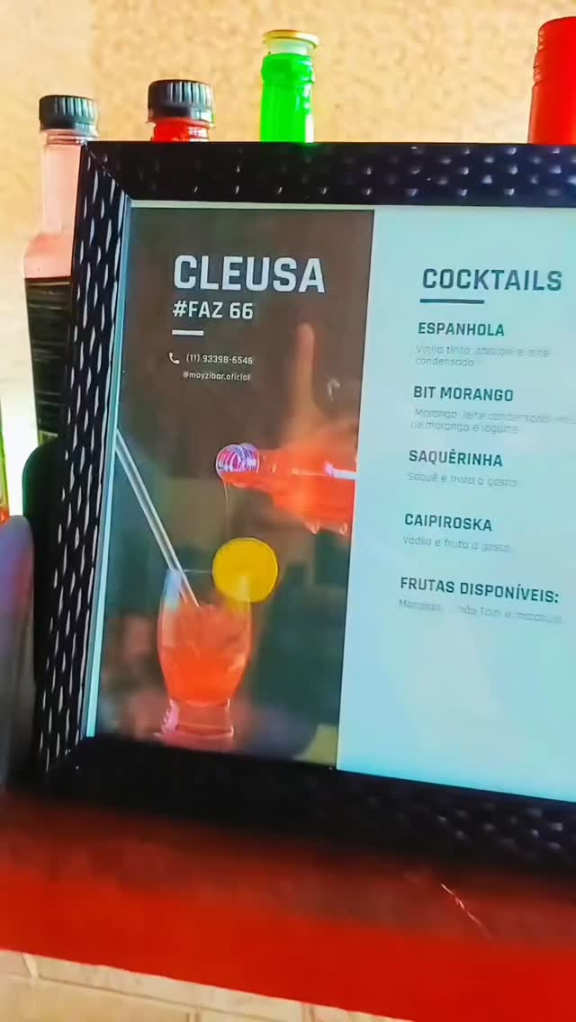 Hoje foi dia de comemorar o aniversário da Cleusa, com a nossa...