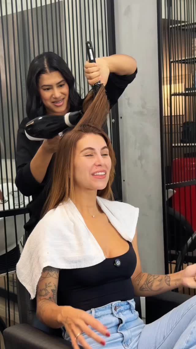 Um pouquinho da produção feita na maravilhosa @sarabroedel Make @rhayfalcao_ Produtos @schwarzkopfbr