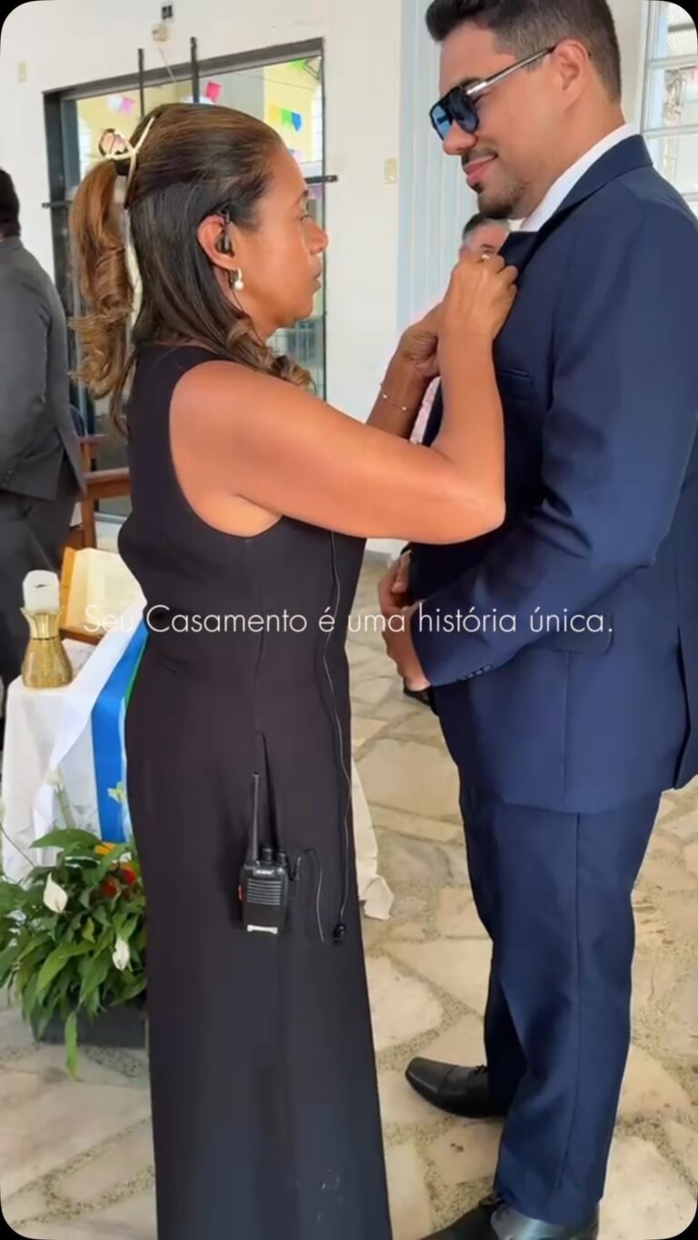 ✨ Seu casamento é uma história única. E cada detalhe merece ser...
