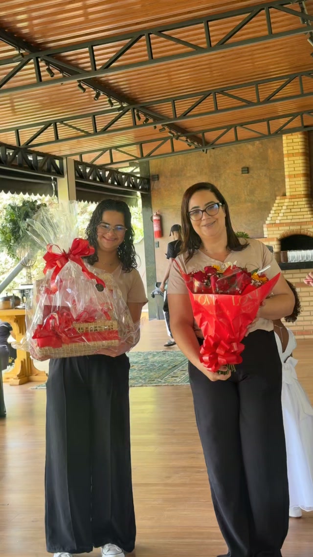 Surpresa para Noiva. 🌸 Uma surpresa cheia de amor para começar o...